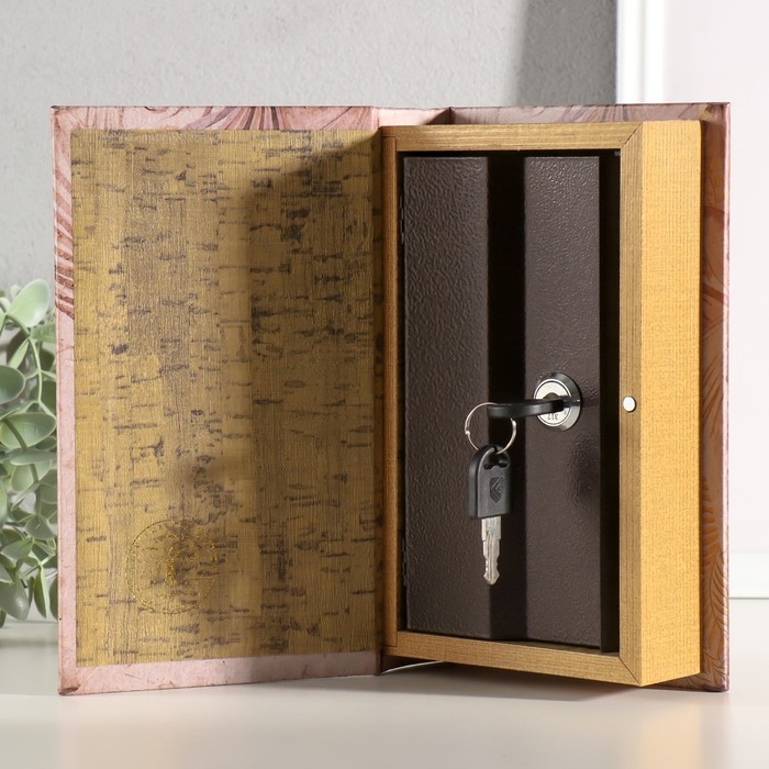 Сейф-книга дерево, кожзам Сейф-книга дерево, кожзам "Девушка в листьях" золото тиснение 21х13х5 см