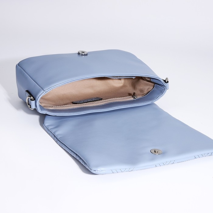 Сумка-мессенджер на магнитах, цвет голубой Сумка-мессенджер на магнитах, цвет голубой