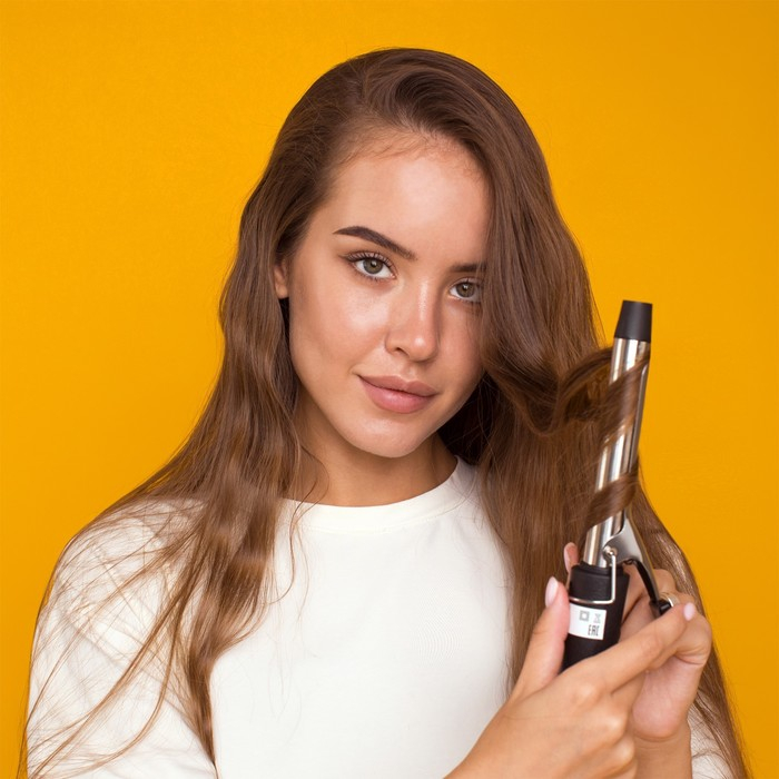 Плойка Luazon LW-03, 30 Вт, алюминиевое покрытие, d=16 мм, 180°С, черная Плойка Luazon LW-03, 30 Вт, алюминиевое покрытие, d=16 мм, 180°С, черная