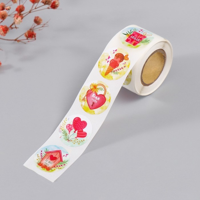 Наклейка бумага Наклейка бумага "Любовь" d=2,5 см 252 шт в рулоне