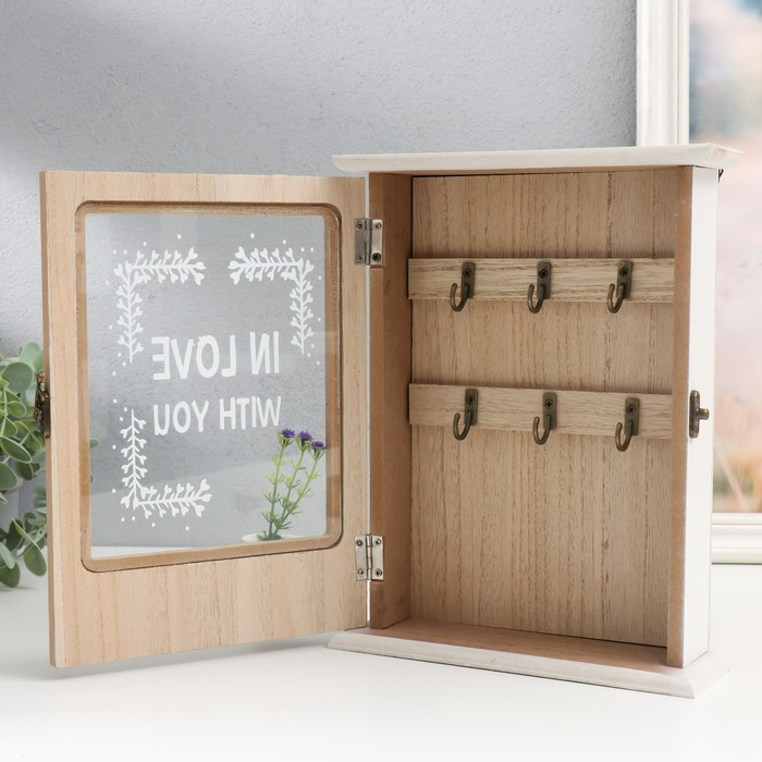 Ключница дерево 6 крючков Ключница дерево 6 крючков "Лаванда в кувшине" 26,3х21х7,8 см МИКС