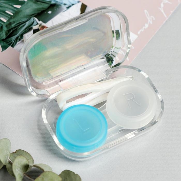 Контейнер для линз в наборе Контейнер для линз в наборе "Единорог", голография, 6,5 см × 4,5 см