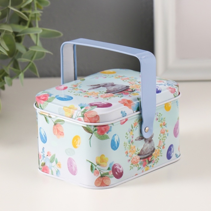 Шкатулка металл с ручкой Шкатулка металл с ручкой "Кролик в цветочном венке" 10,5х7,8х6,4 см