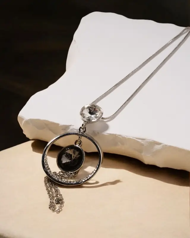 Кулон на цепочке &laquo;Юпитер&raquo;, серый в серебре, 72 см