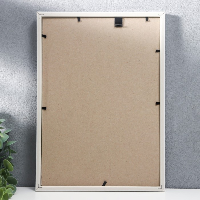 Фоторамка пластик 21х30 см 581 молоко (25/750) Фоторамка пластик 21х30 см 581 молоко (25/750)