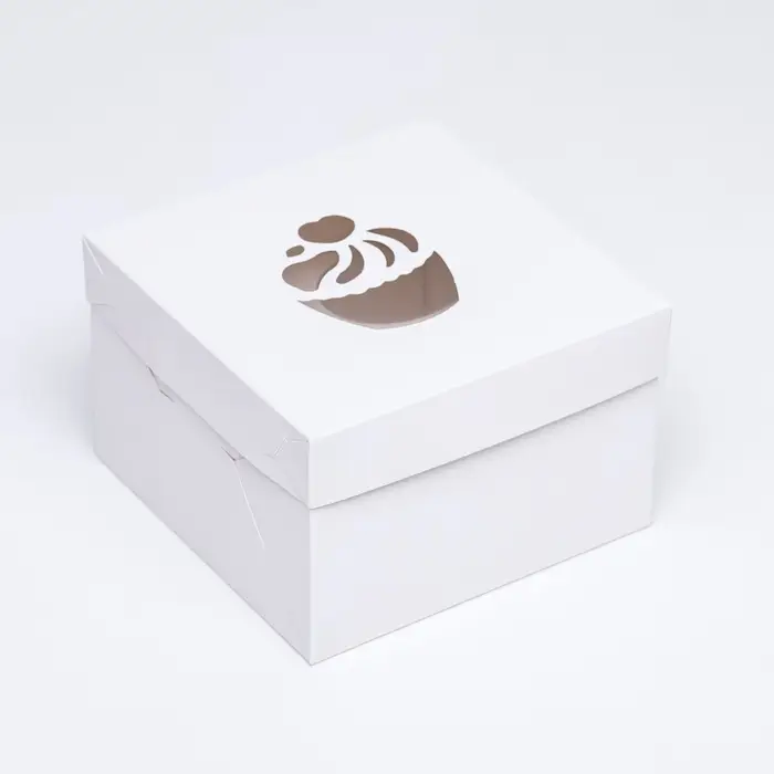 Коробка для 4 капкейка, белая, 15×15×10 см Коробка для 4 капкейка, белая, 15×15×10 см