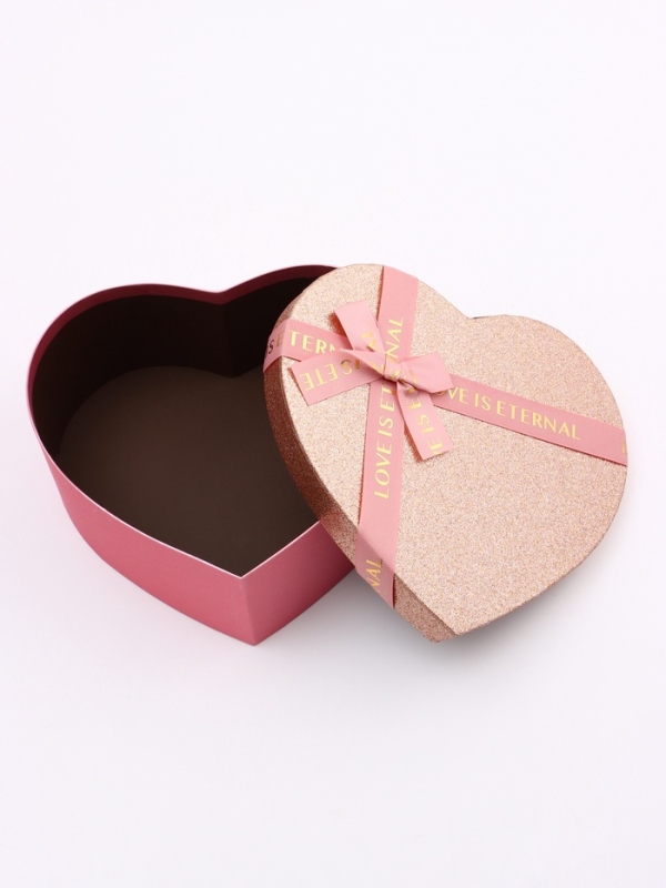 Набор коробок 3 в 1 сердца 31 х 27 х 13,3; 28 х 25 х 11,7; 26 х 23 х 10,3 см