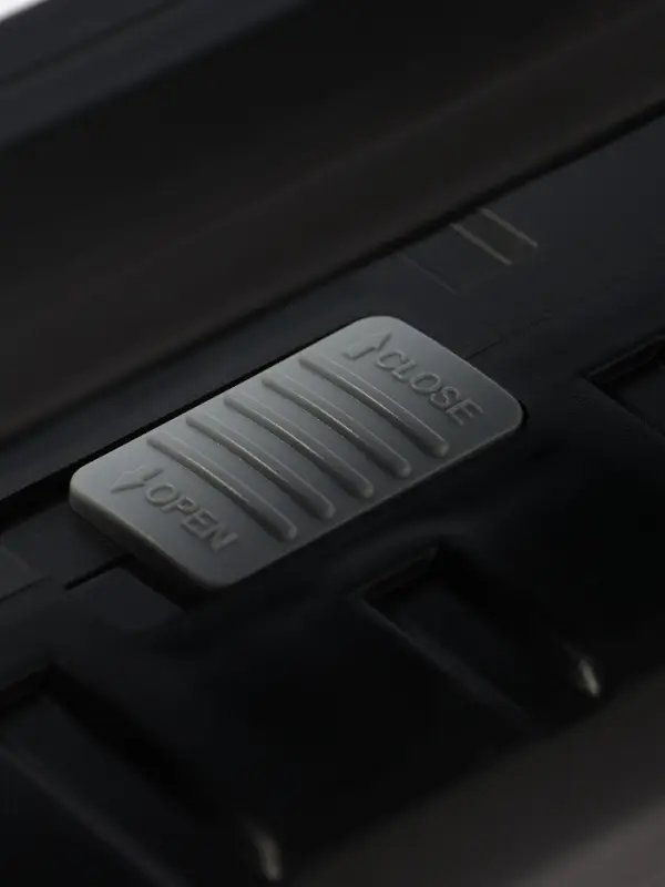 Набор инструментов ТУНДРА, подарочный пластиковый кейс &laquo;Фонарь большой&raquo;, 32 предмета