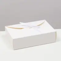 Коробка складная белая, 22 х 15 х 6 см