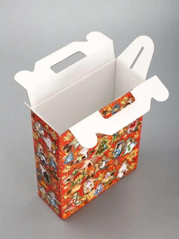 Подарочная новогодняя коробка «Праздничный медальончик» в красном, 16.8×7×25 см Подарочная новогодняя коробка «Праздничный медальончик» в красном, 16.8×7×25 см