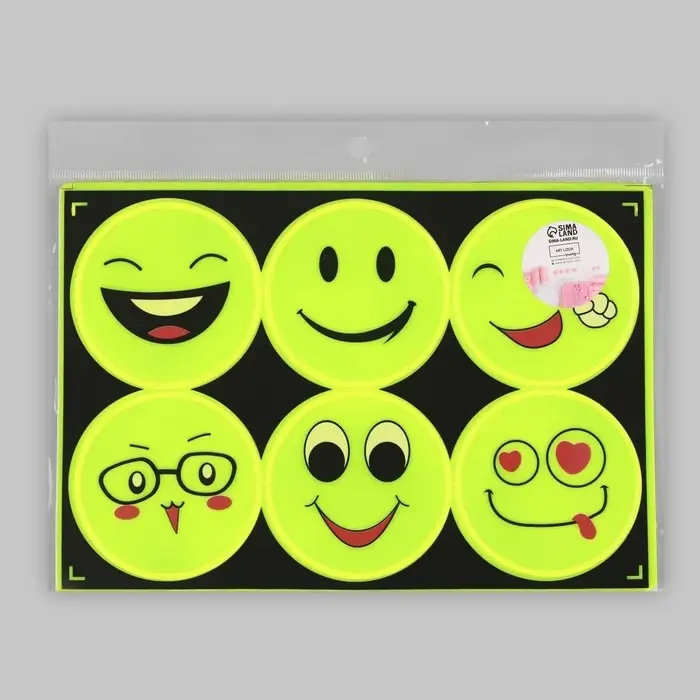 Светоотражающие наклейки «Смайлы», d=6.5 см, 6 шт. на листе, салатовые Светоотражающие наклейки «Смайлы», d=6.5 см, 6 шт. на листе, салатовые