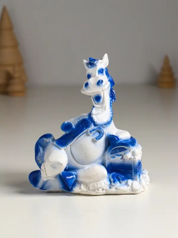 Копилка Копилка "Лошадь с сундуком монет" 13х11х7 см, бело-голубой