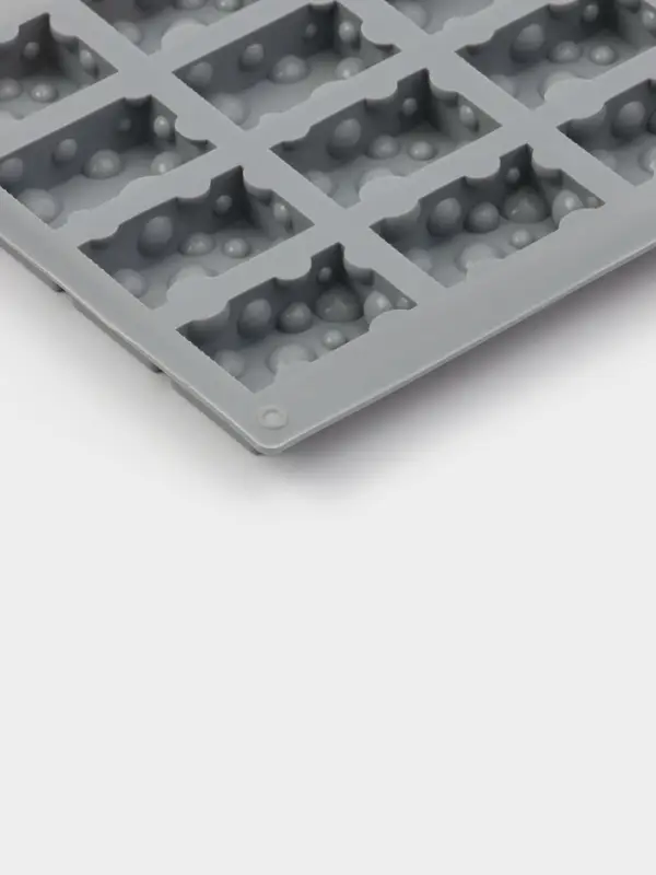 Форма для выпечки и муссовых десертов KONFINETTA &laquo;Сыр&raquo;, силикон, 20 ячеек (5&times;3 см), 30&times;17.5&times;1.9 см, серая