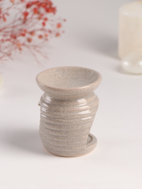 Аромалампа керамика "Изогнутое сердце" песочная 6,3х6,3х7,5 см