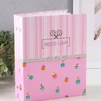 Фотоальбом 200 фото 10X15см, "Три пуговки", розовый, ПП карм. Фотоальбом 200 фото 10X15см, "Три пуговки", розовый, ПП карм.