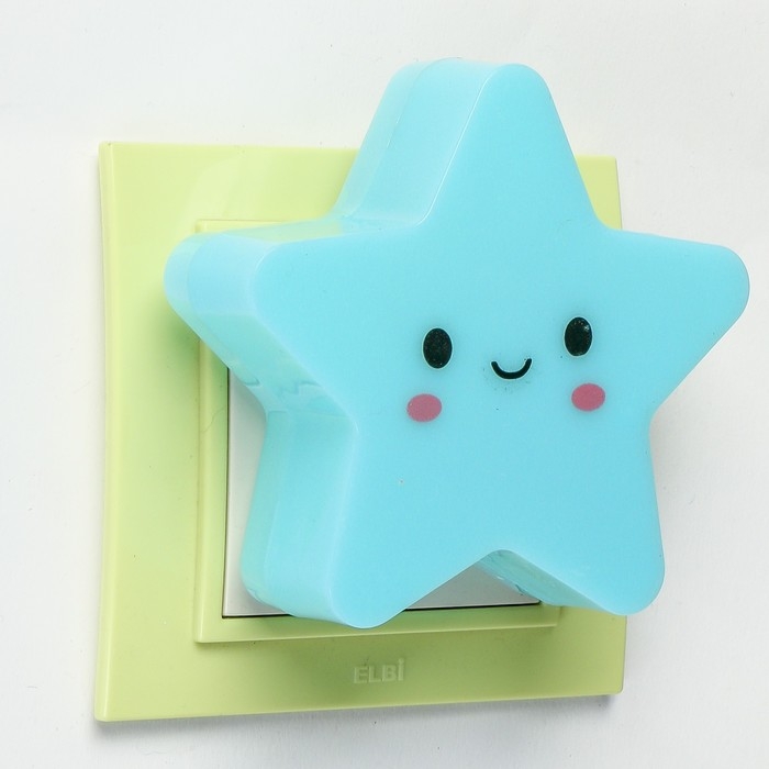 Ночник пластик LED "Звёздочка" с выключателем 220В МИКС 8х8,5х5 см RISALUX