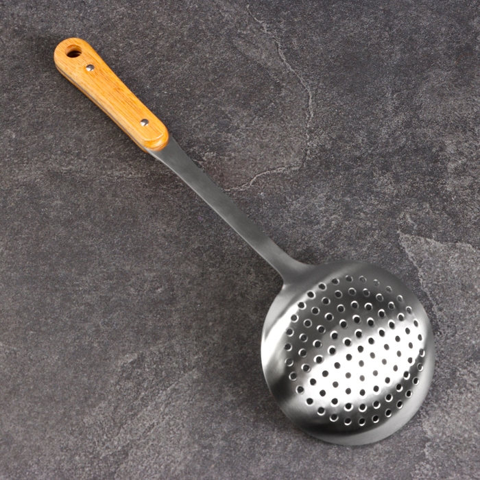 Шумовка для казана 40см, диаметр 14см, дерев ручка Шумовка для казана 40см, диаметр 14см, дерев ручка