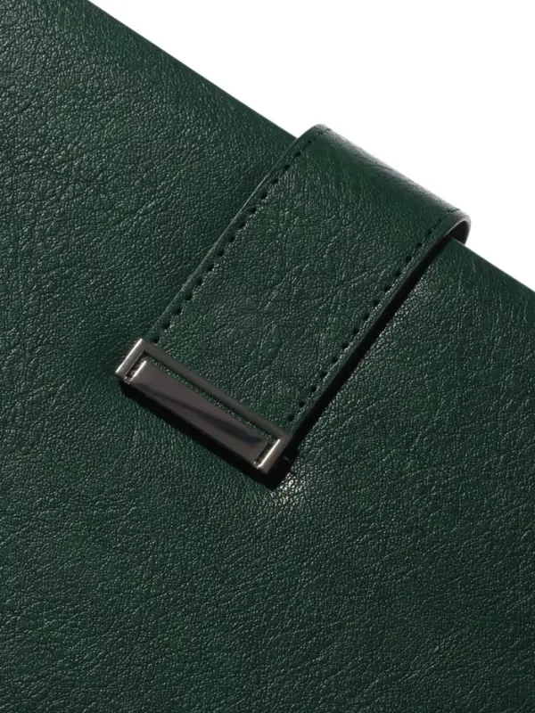 Ежедневник недатированный формат А5, с хлястиком, 112л, линия, пвх, Зеленый Ежедневник недатированный формат А5, с хлястиком, 112л, линия, пвх, Зеленый