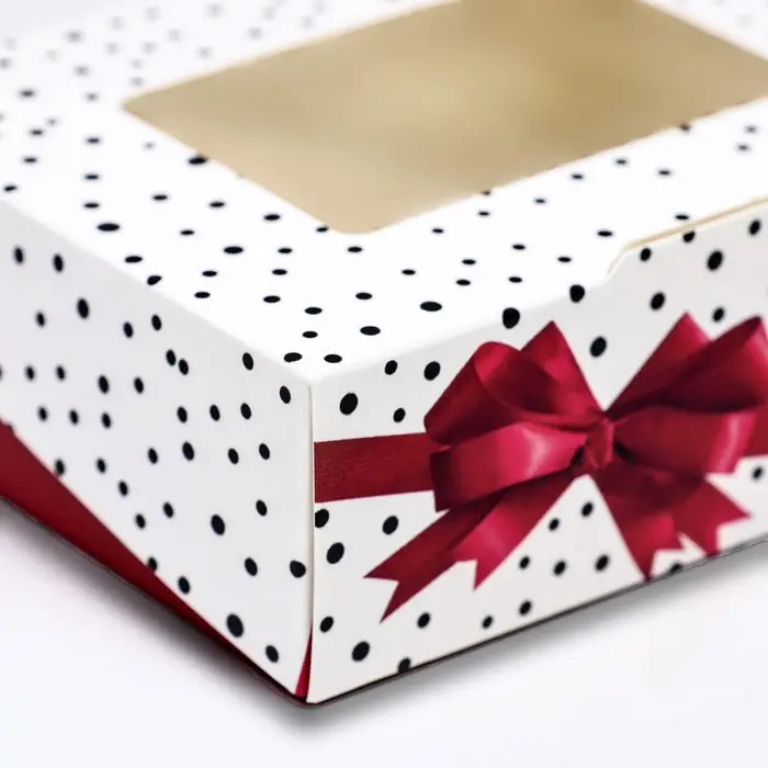 Коробка складная «Красный бант» 10×8×3.5 см