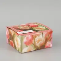 Коробка подарочная складная Present with love, 15&times;15&times;7 см