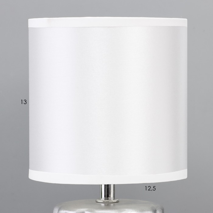 Настольная лампа Настольная лампа "Мюриэль" Е14 40Вт серебро 13х13х26,5 см