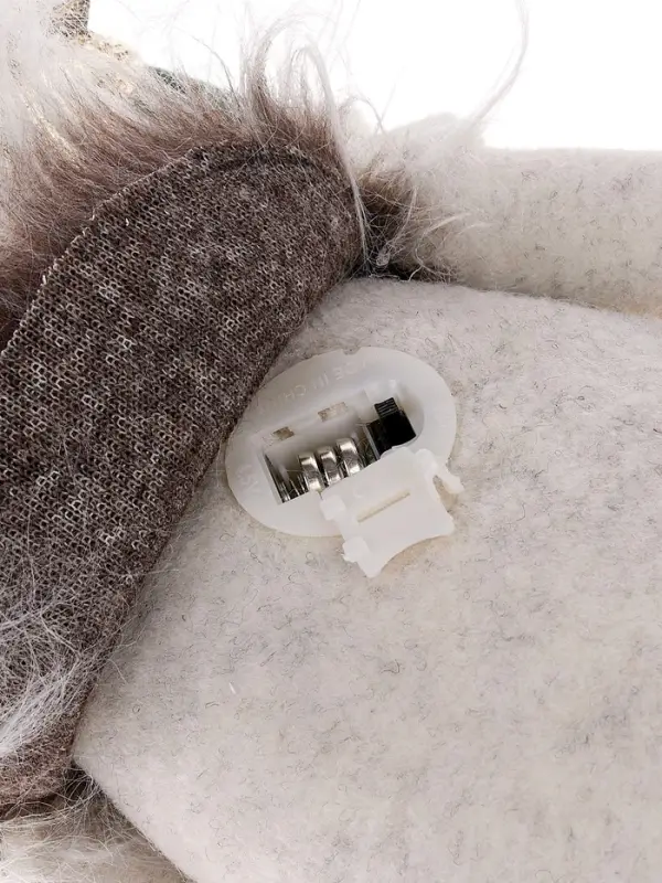 Фигура текстиль «Гном лосяш в зелёном» 33×12×18 см, 1 LED, от батареек AG13×3, свечение тёплое белое