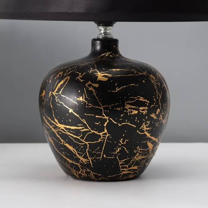 Лампа настольная RISALUX &laquo;Сарин&raquo;, Е27, 40 Вт, золотисто-чёрная, 30&times;30&times;39.5 см