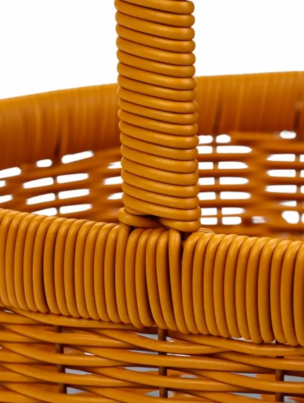 Корзина пластик 34 х 27 х 13 см, ручка20 см металл карскас коричневый Корзина пластик 34 х 27 х 13 см, ручка20 см металл карскас коричневый