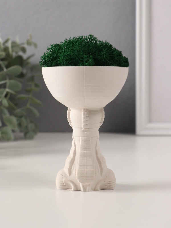 Кашпо бетонное  Кашпо бетонное "Египтянка" высота 10см, диаметр 7см белый со мхом (мох зелеый стабилиз)