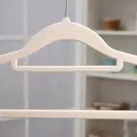 Плечики для одежды &laquo;Бархат&raquo;, размер 44-46, флокированное покрытие, цвет МИКС