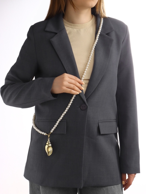 Портупея жемчужная с кулоном «Ракушка», 129 см, белая в золоте Портупея жемчужная с кулоном «Ракушка», 129 см, белая в золоте