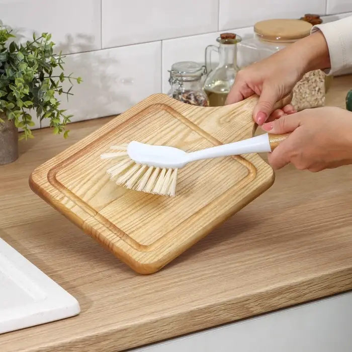 Щётка для посуды Доляна Meli, 8×6,5×29 см, бамбуковая ручка, цвет бежевый Щётка для посуды Доляна Meli, 8×6,5×29 см, бамбуковая ручка, цвет бежевый