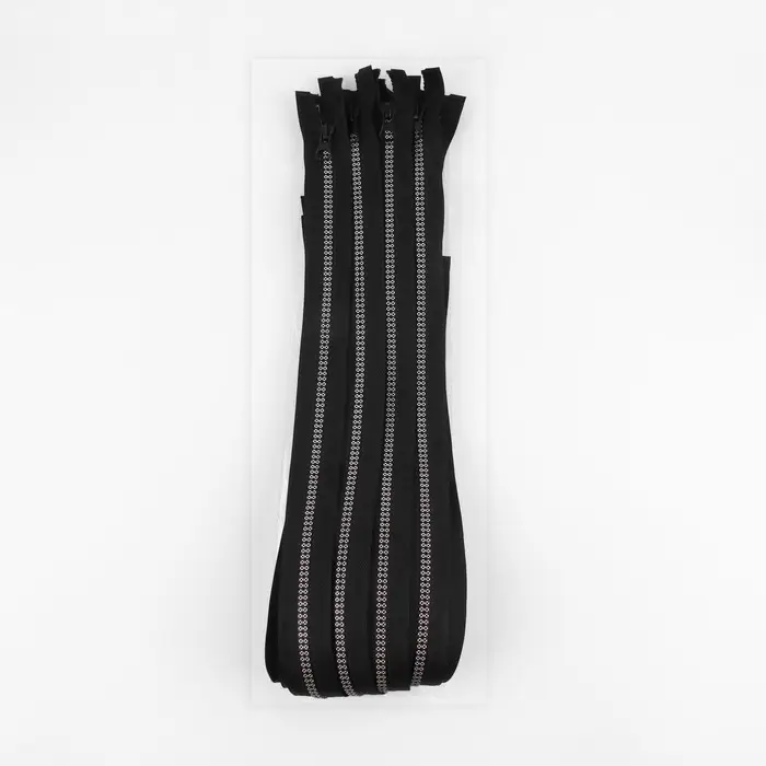 Молния «Трактор», №5, разъёмная, замок автомат, 60 см, чёрная, белая Молния «Трактор», №5, разъёмная, замок автомат, 60 см, чёрная, белая