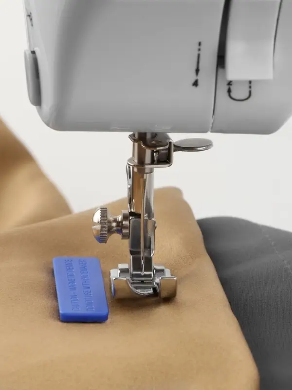 Фиксатор для ткани, магнитный, 4.5&times;1.3&times;0.3 см