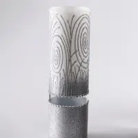 Ваза «Соблазн», прямая, h=26 см, стекло, бело-серебристая Ваза «Соблазн», прямая, h=26 см, стекло, бело-серебристая