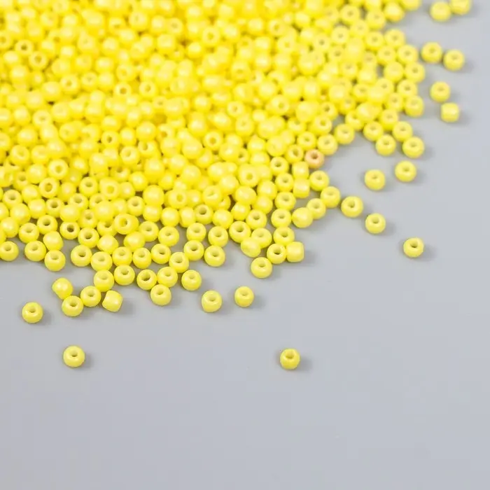 Бисер стекло 12/0  Бисер стекло 12/0 "Лимон" 15 гр