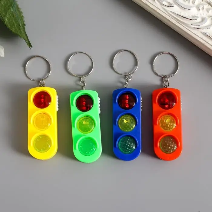 Фонарик брелок для ключей на кольце «Светофор», МИКС Фонарик брелок для ключей на кольце «Светофор», МИКС