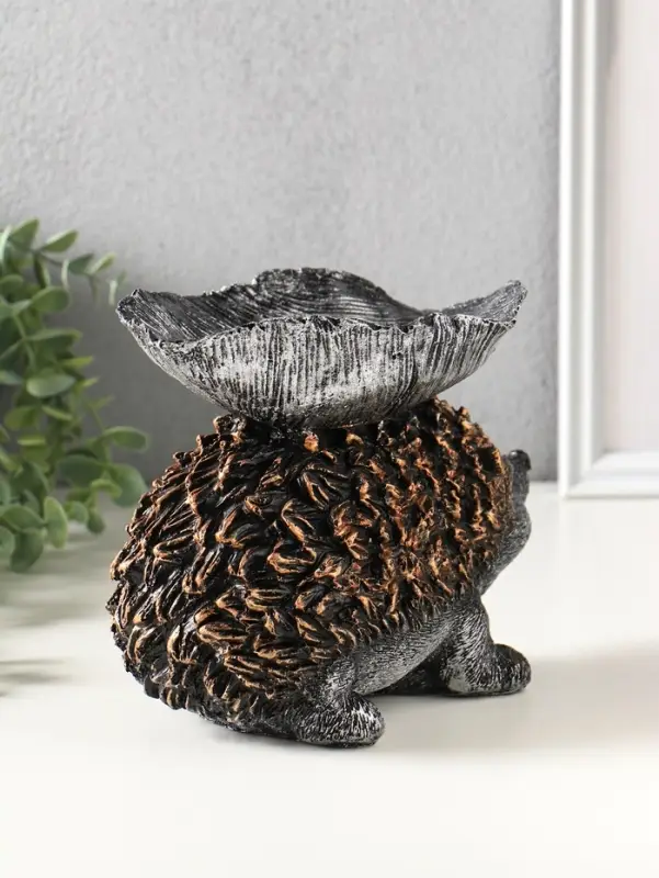 Фигура с подставкой для мелочей "Ёжик с листом" 15х21х13 см, серебро с бронзой