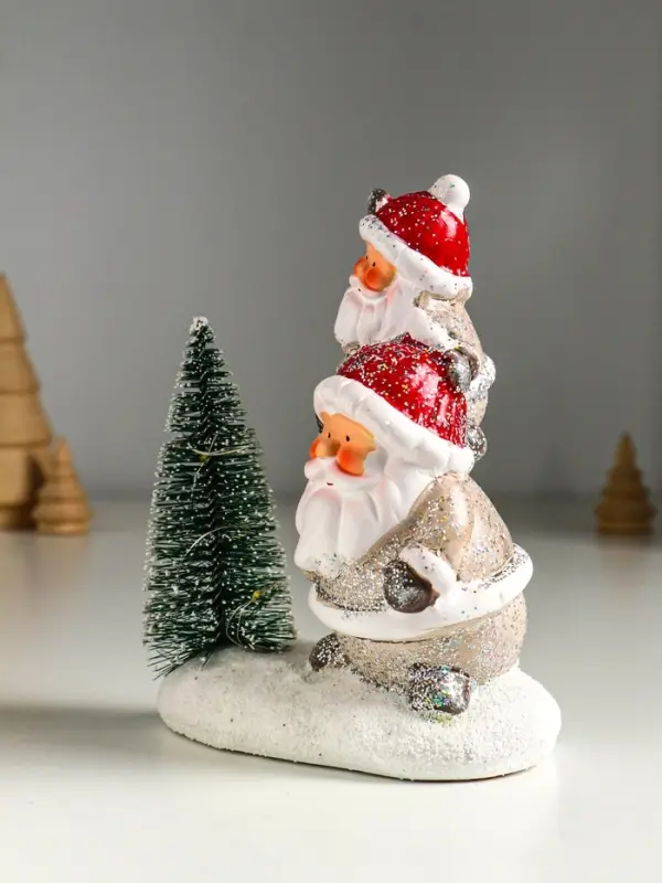 Сувенир керамика свет "Два Деда Мороза у ёлочки" 12х7х16 см