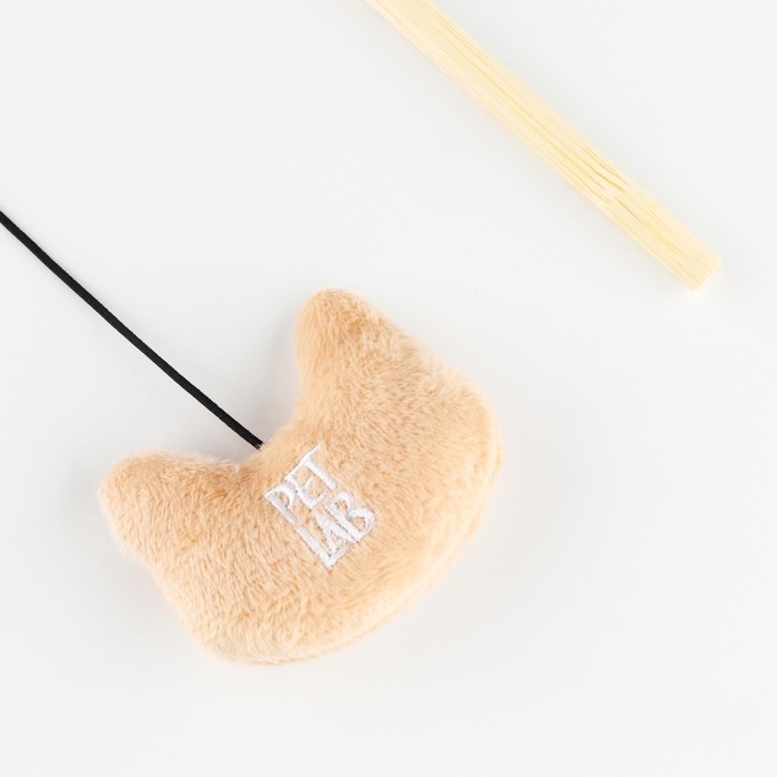 Дразнилка «Мордочка» с игрушкой, бежевая Дразнилка «Мордочка» с игрушкой, бежевая