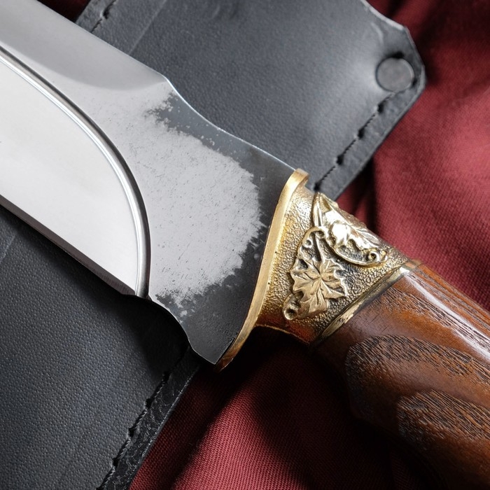 Нож Тур, сталь - Х12МФ Нож Тур, сталь - Х12МФ