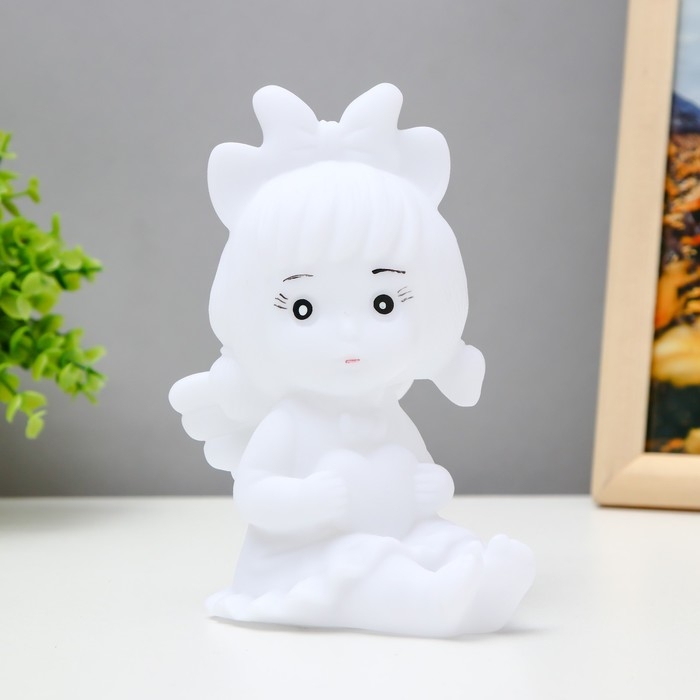 Ночник Ночник "Ангельская малышка" LED от батареек 3xLR44 белый 7х10х15см RISALUX