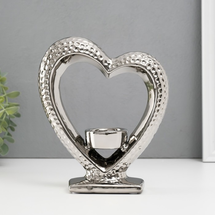 Подсвечник керамика на 1 свечу  Подсвечник керамика на 1 свечу "Сердце на подставке" d=4 см серебро 17х5,5х19,5 см