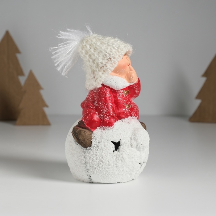 Сувенир керамика свет Сувенир керамика свет "Малыш-ангел в красном, на новогоднем шарике" 12,8х8,5х17 см