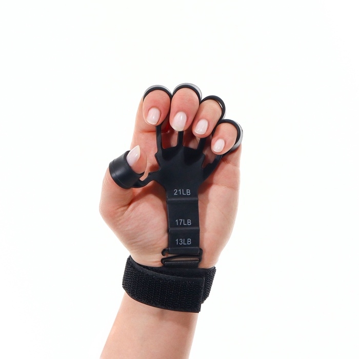 Массажёр для разработки рук и пальцев, с манжетом, 8 × 14 × 2,8 см, цвет чёрный Массажёр для разработки рук и пальцев, с манжетом, 8 × 14 × 2,8 см, цвет чёрный