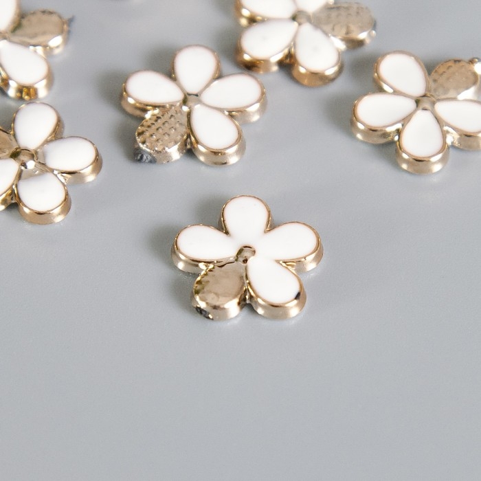 Декор для творчества пластик, эмаль Декор для творчества пластик, эмаль "Цветок с золотым лепестком" набор 30 шт 1,2х1,2 см