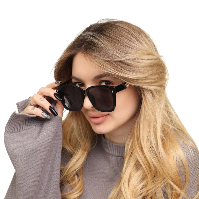 Очки солнцезащитные женские Очки солнцезащитные женские "OneSun", uv 400, дужка 15 см, линза 6.6х5.3 см