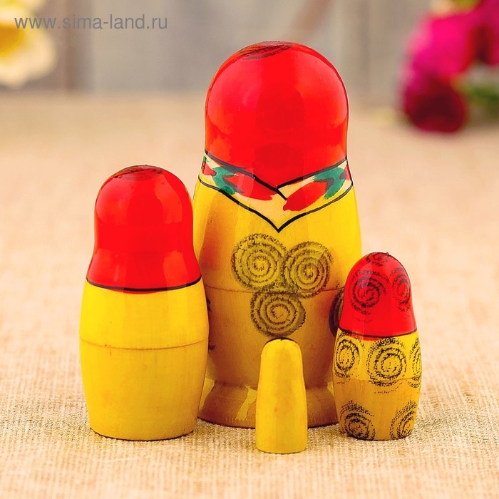Матрёшка «Галина», красный платок, 4 кукольная, 9 см Матрёшка «Галина», красный платок, 4 кукольная, 9 см