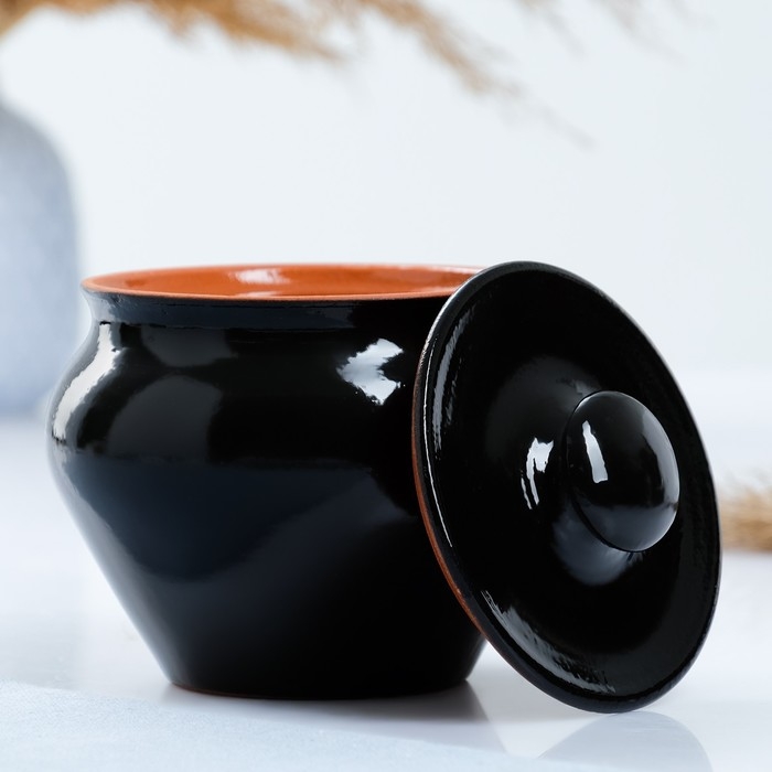 Горшочек под жаркое с крышкой  Горшочек под жаркое с крышкой "Вятский" 0,5л, черный