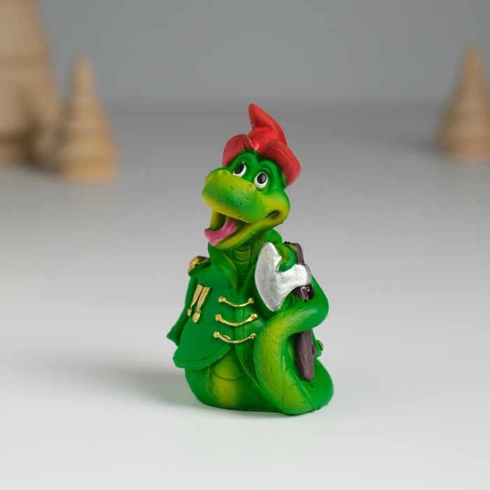 Сувенир полистоун Сувенир полистоун "Змей зелёный в форме" МИКС 4,5х4х6,5 см